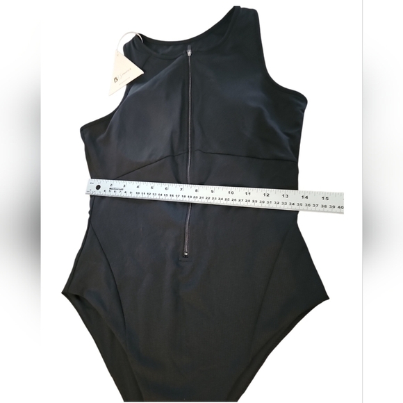 NWT Buffbunny Swimwear Bathing Suit Laguna One Piece Medium Zip Up Compression - Picture 6 of 7